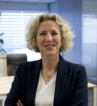 Christine ILTIS Christine ILTIS